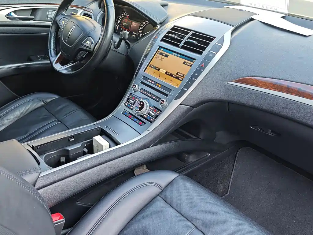 LINCOLN MKZ 2018