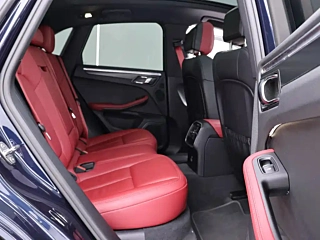 PORSCHE MACAN 2022 YEAR MACAN 2.0T 2022