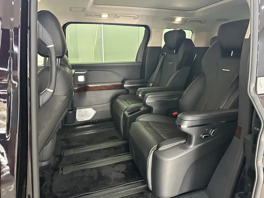 HONGQI HQ9 2023