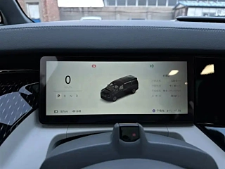 ZEEKR 009 2024 YEAR SEATS EDITION 108KWH 2024