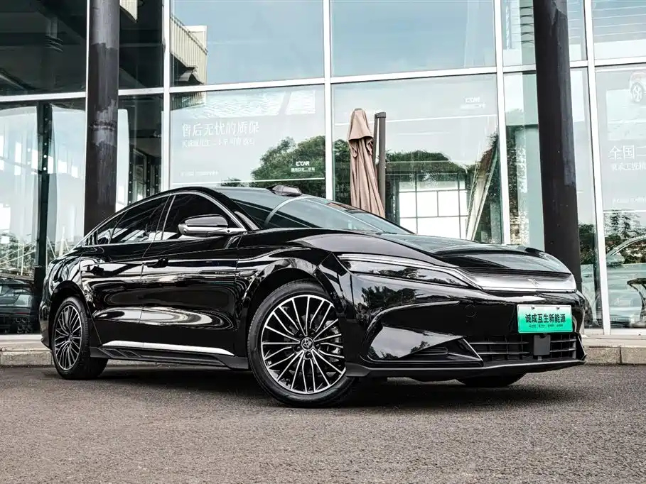 BYD HAN 2025