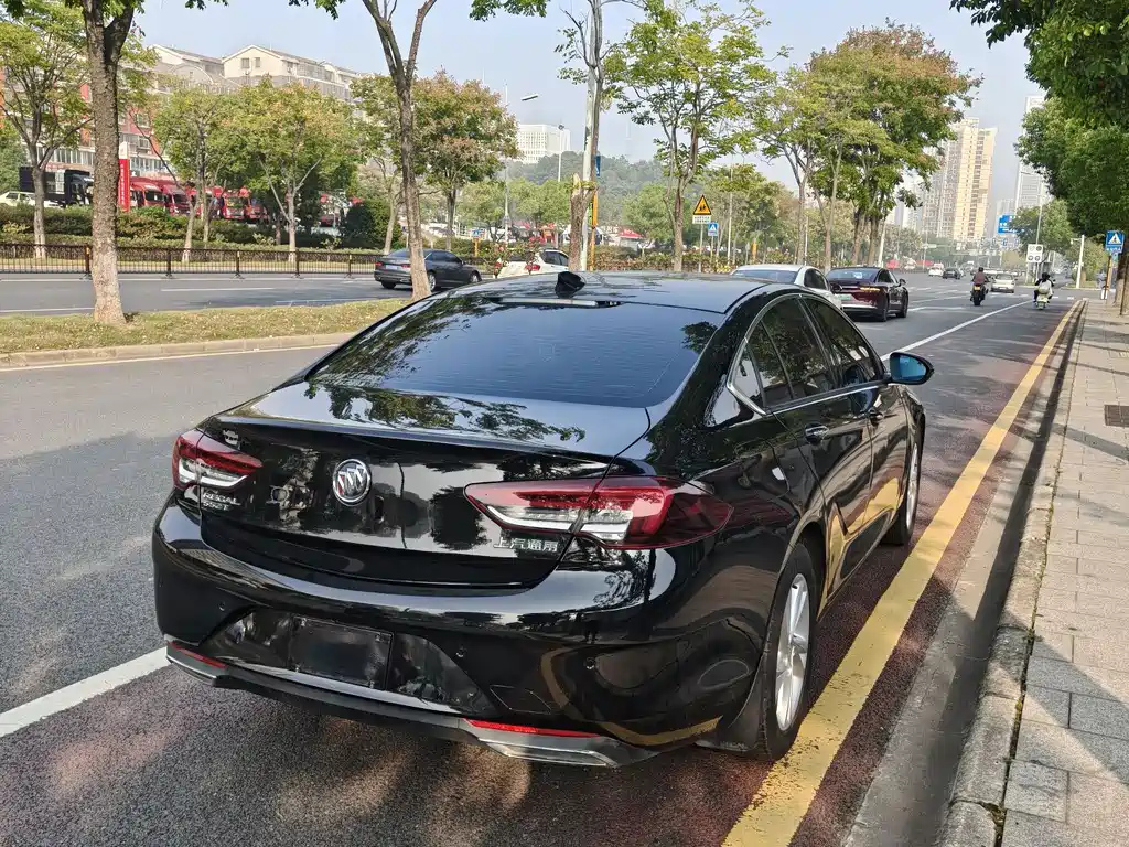 BUICK REGAL 2021