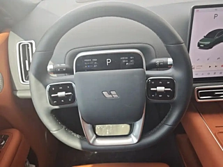 LI AUTO L8  2024 YEAR PRO 2024