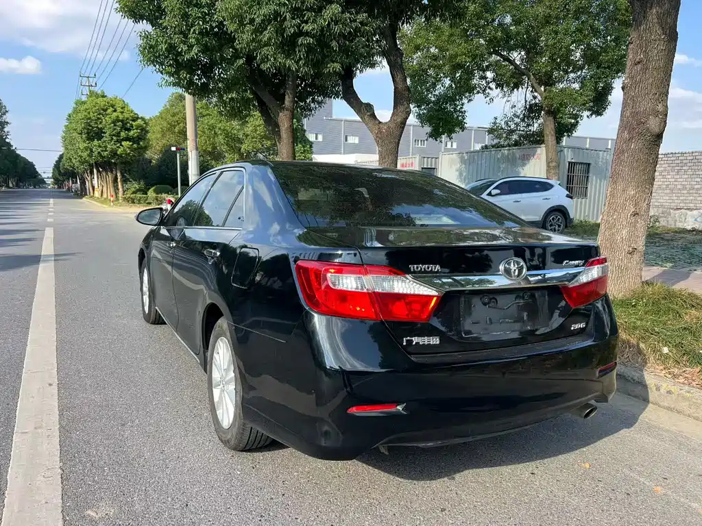 TOYOTA CAMRY 2012