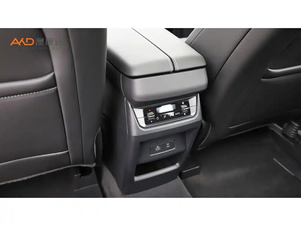 FORD EDGE 2025