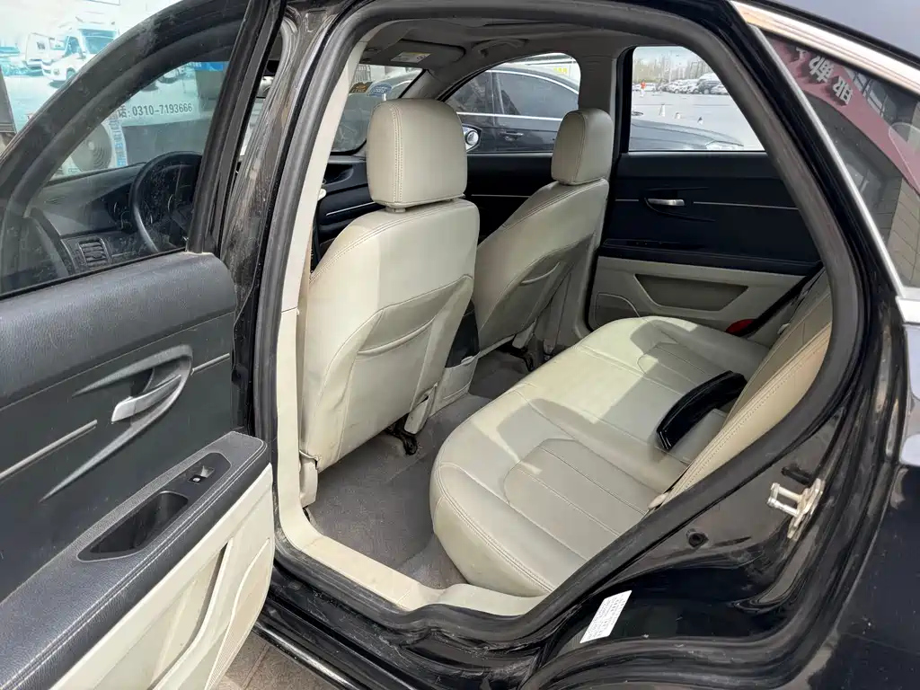 BAIC SENOVA D50 2015