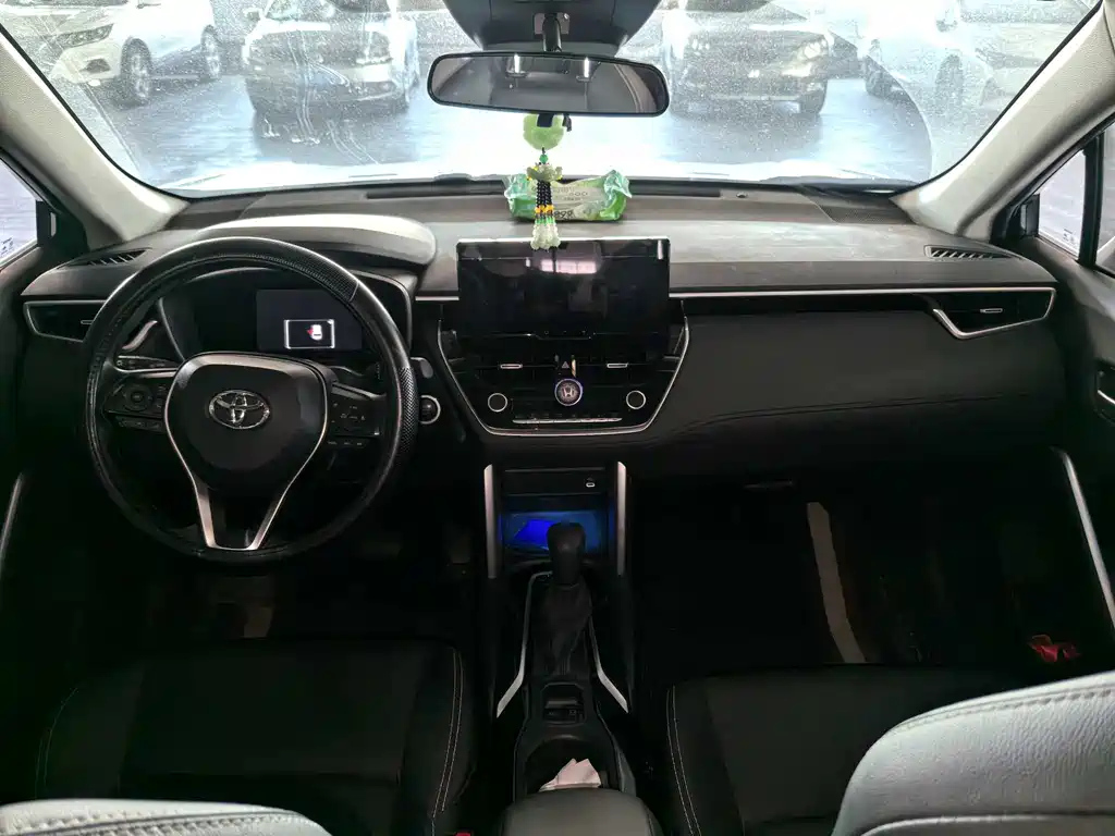 TOYOTA FRONTLANDER 2024