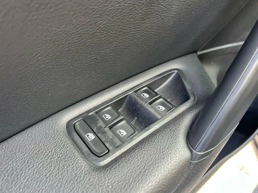 VOLKSWAGEN PASSAT 2019