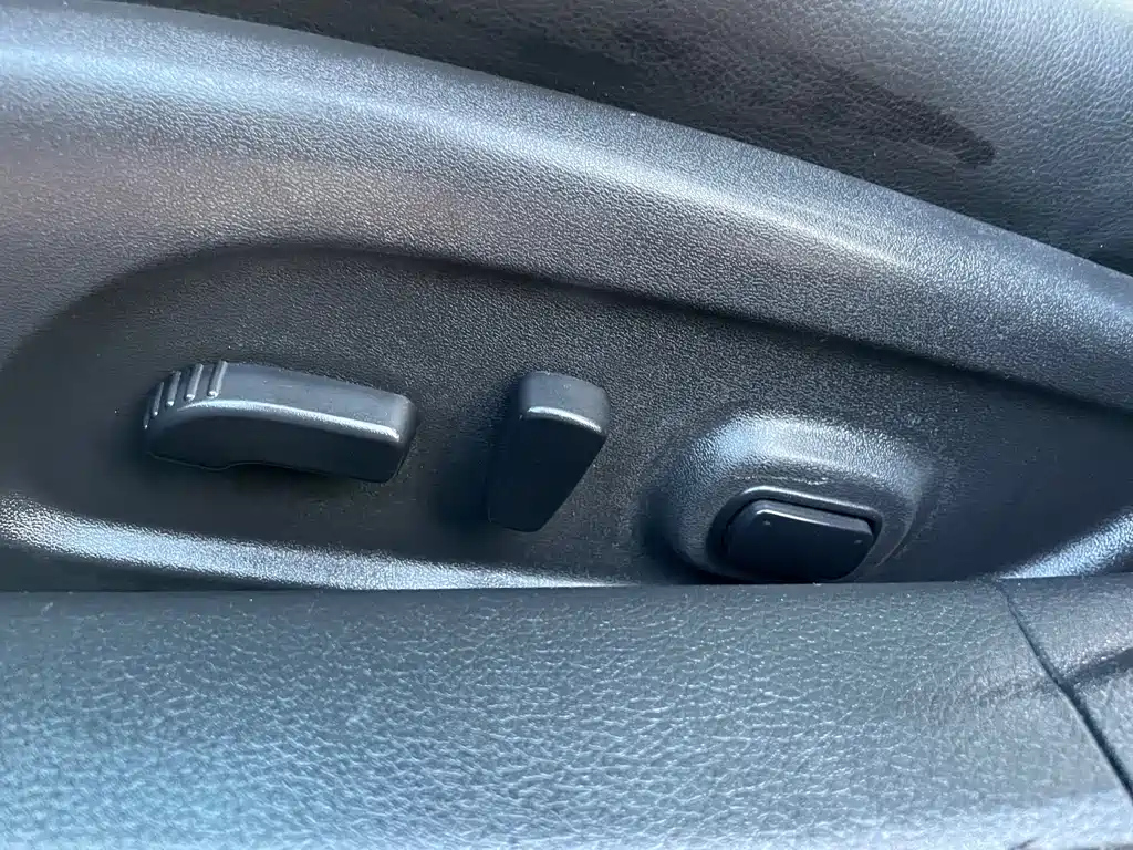 NISSAN TEANA 2015