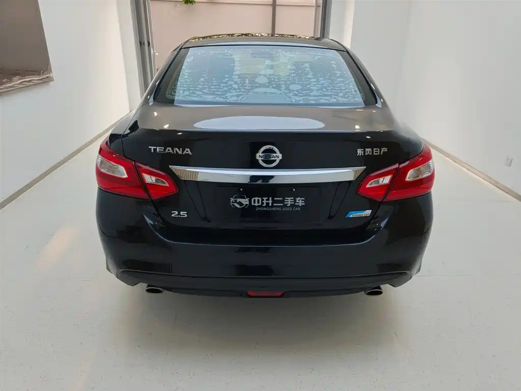 NISSAN TEANA 2016