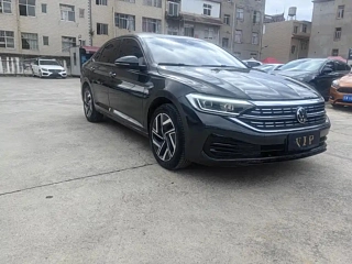VOLKSWAGEN SAGITAR 2022