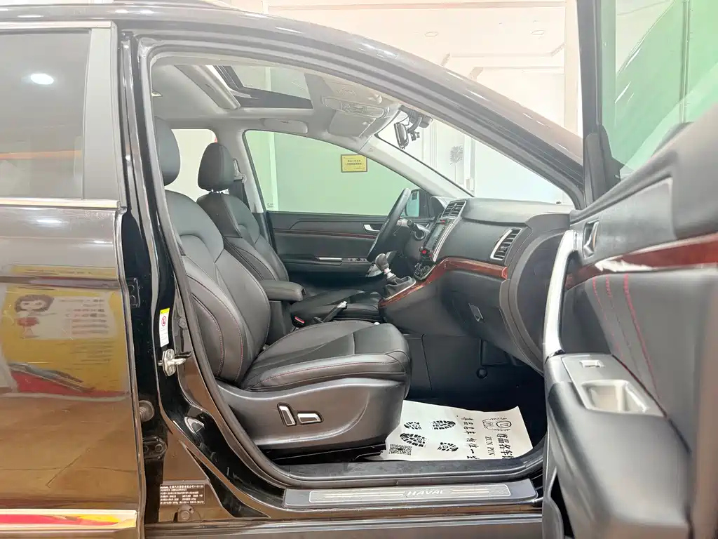 HAVAL H6 2015