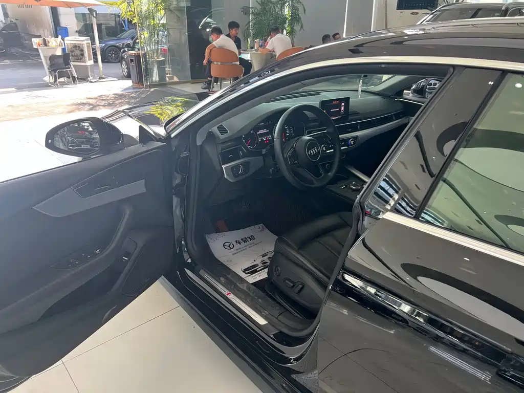 AUDI A5 2019