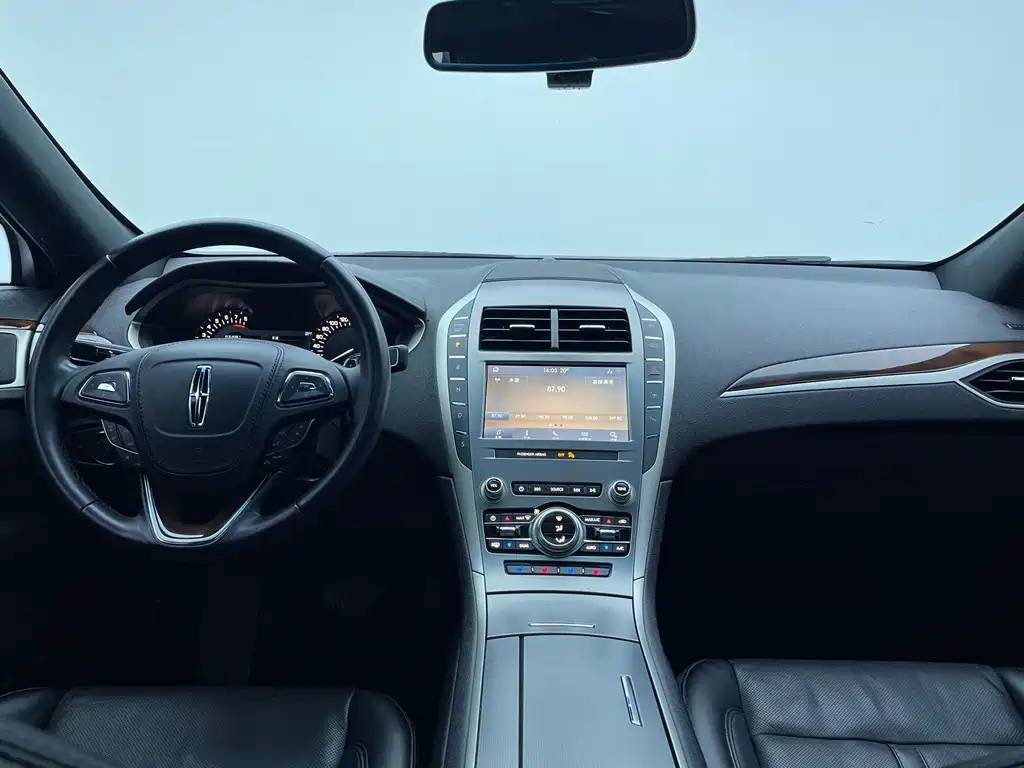 LINCOLN MKZ 2021