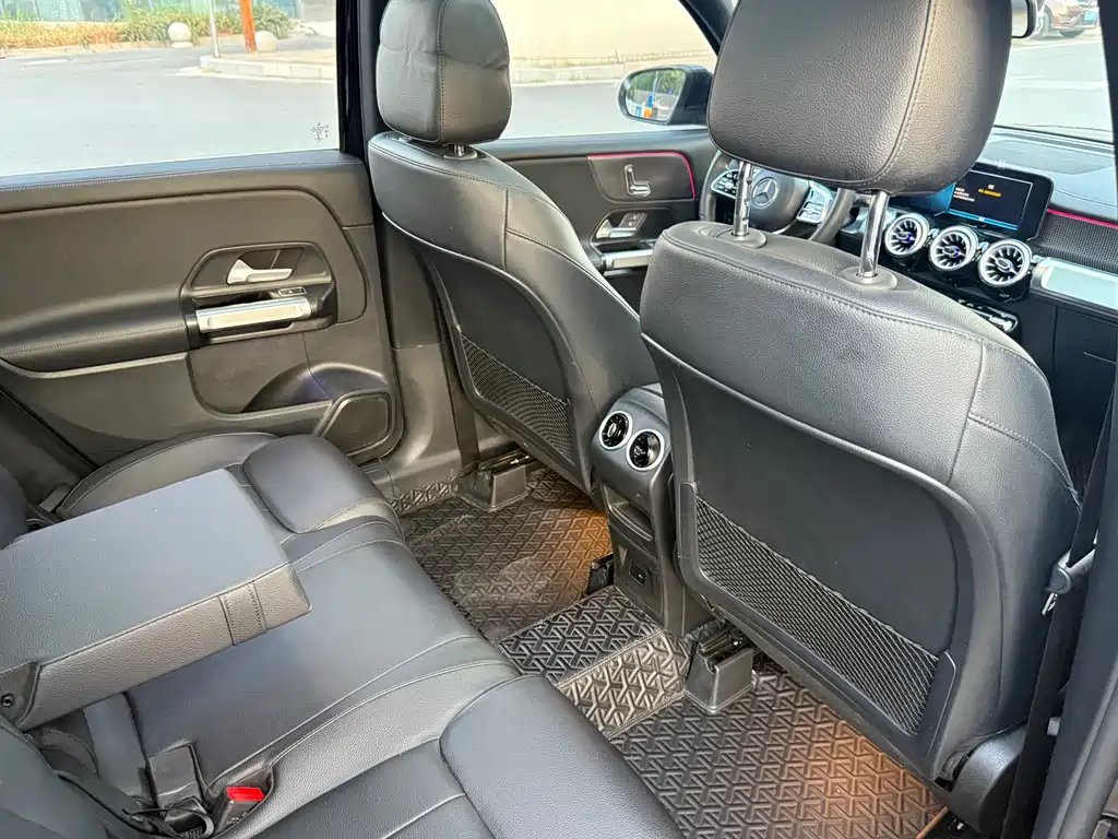 MERCEDES BENZ GLB 2022