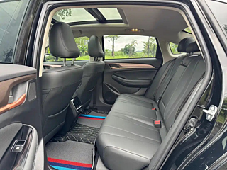 TRUMPCHI GA6  2019 YEAR 270T AUTOMATIC PREMIUM EDITION 2019