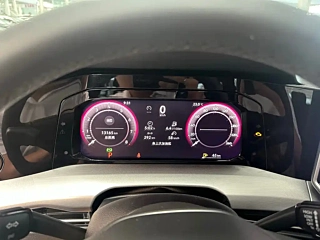 VOLKSWAGEN GOLF  2025 YEAR 300TSI PRO 2025
