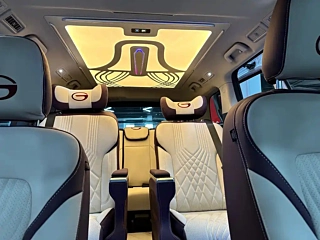 TRUMPCHI M8  2023 YEAR  390T PREMIUM ENJOY ED 2023