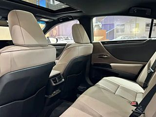 LEXUS ES 2024