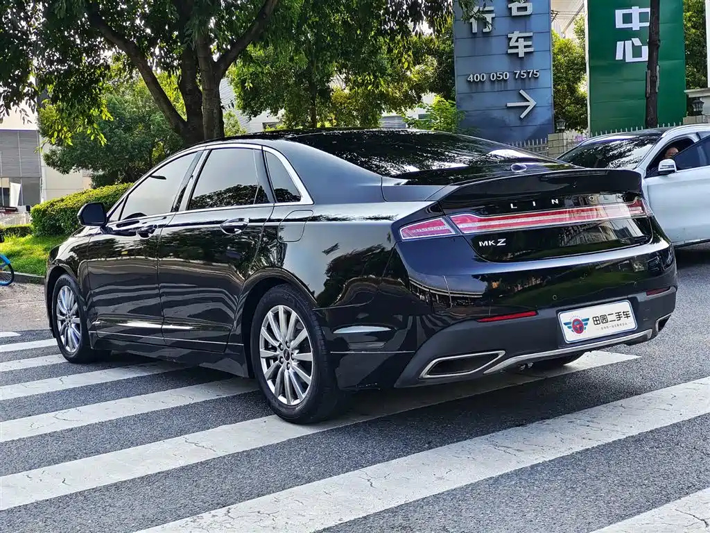 LINCOLN MKZ 2019