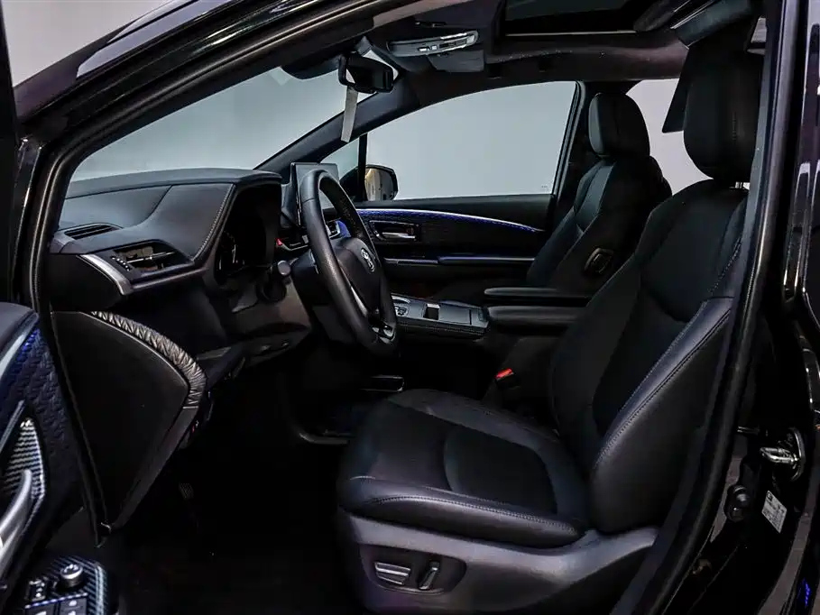 TOYOTA SIENNA SIENNA 2023