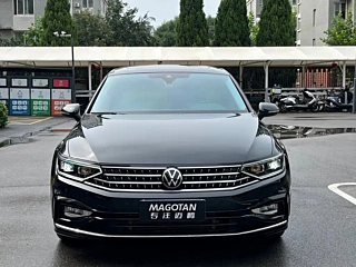 VOLKSWAGEN MAGOTAN  2023