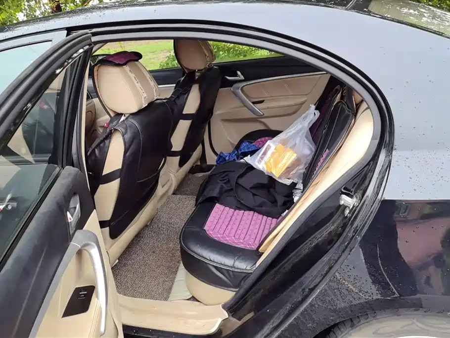 GEELY AUTO EMGRAND 2016