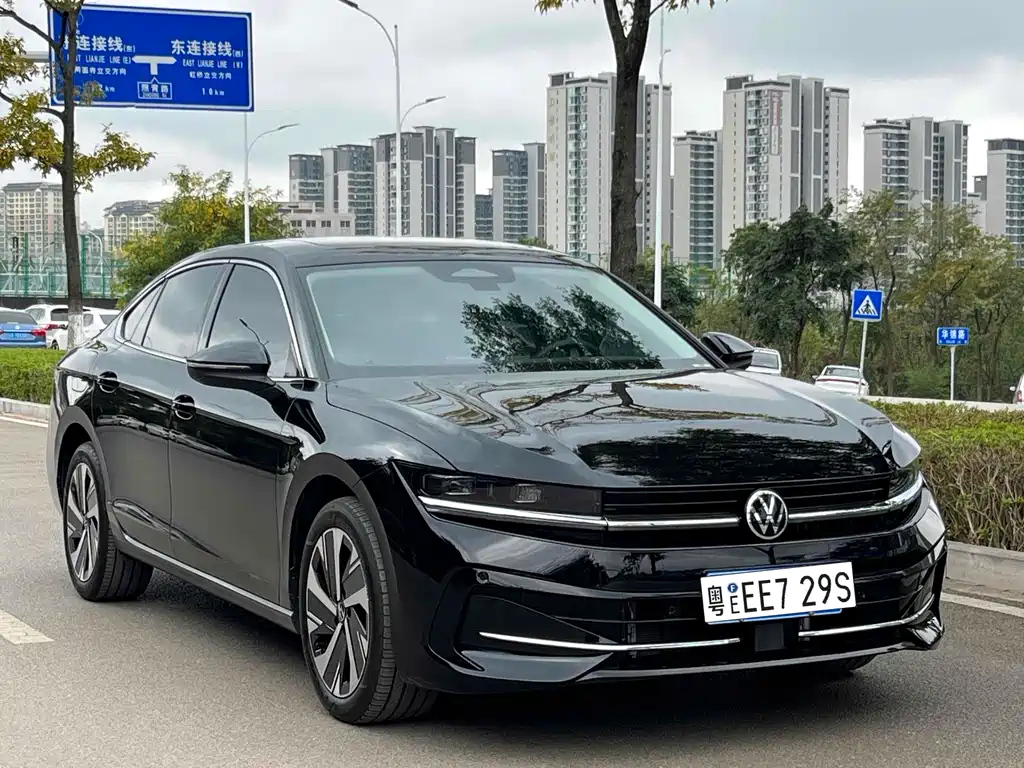 VOLKSWAGEN MAGOTAN 2025