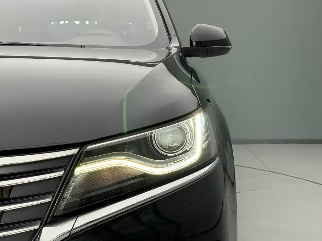 ROEWE RX5 2020