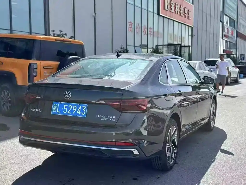 VOLKSWAGEN SAGITAR 2025