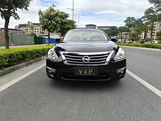 NISSAN TEANA 2015