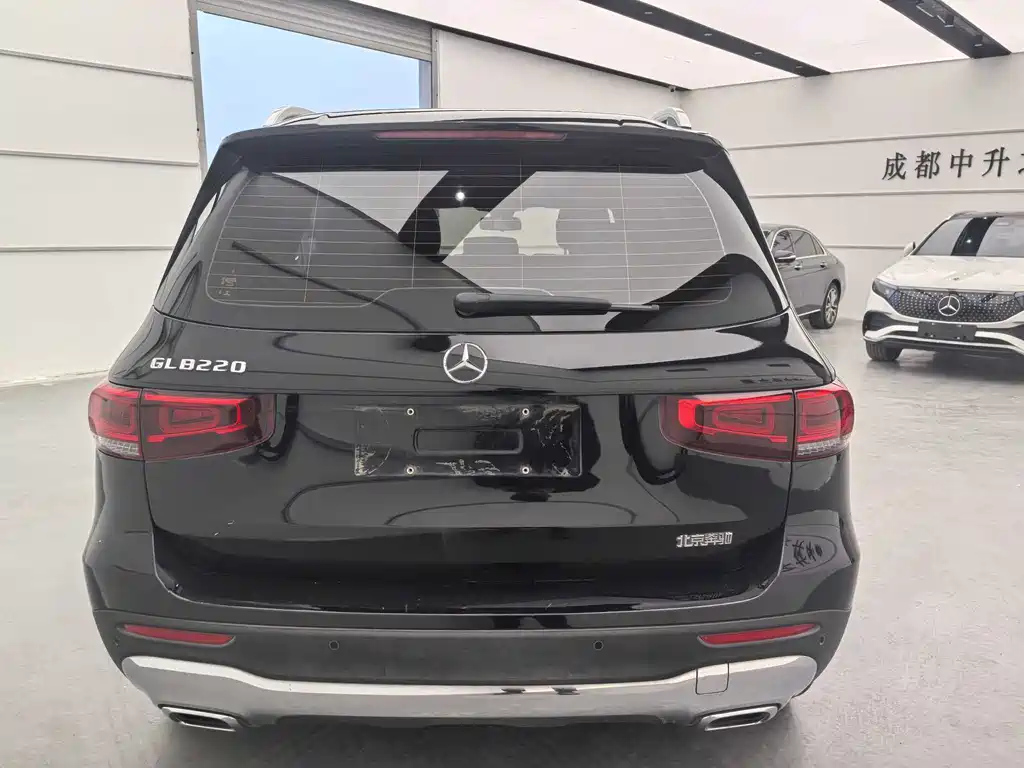 MERCEDES BENZ GLB 2022