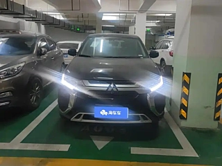 Заказать MITSUBISHI OUTLANDER