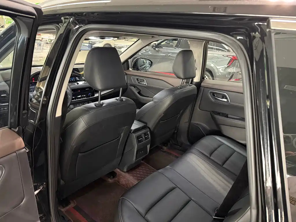 NISSAN X-TRAIL 2021