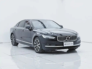VOLVO S90 2021