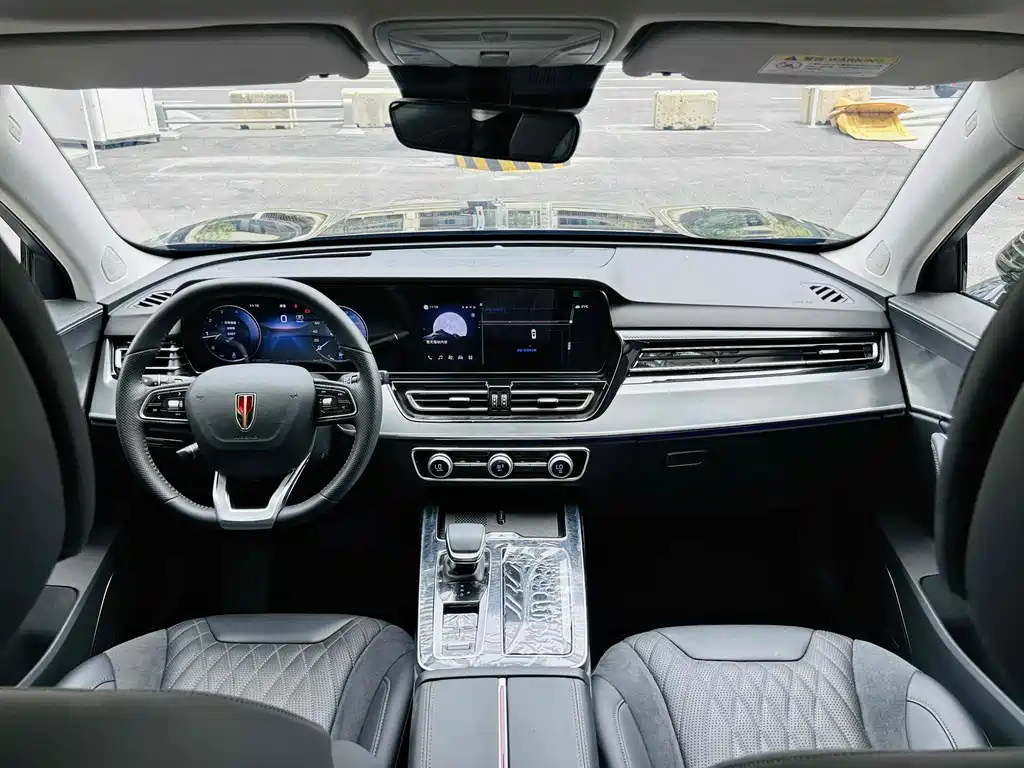 HONGQI HS5 2023