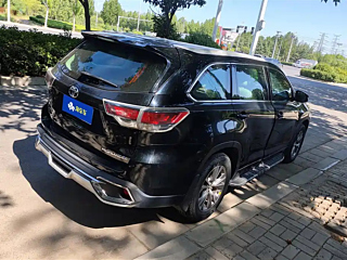 TOYOTA HIGHLANDER 2017