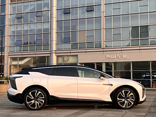 HIPHI X  2022 YEAR &#26234;&#36828; EDITION 6 SEATS &#38271; RANGE EDITIO 2022