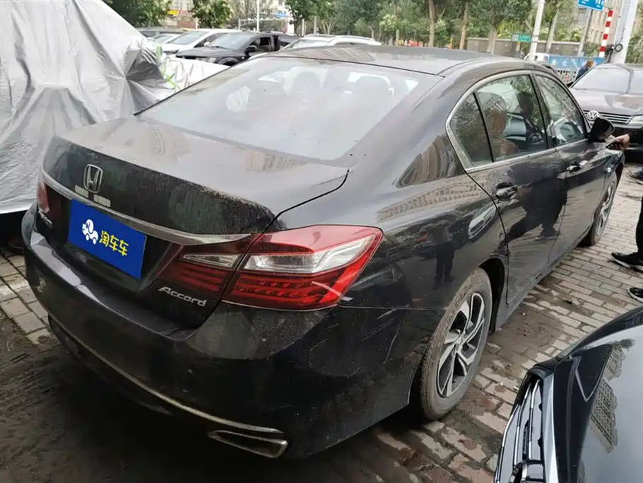 HONDA ACCORD 2016