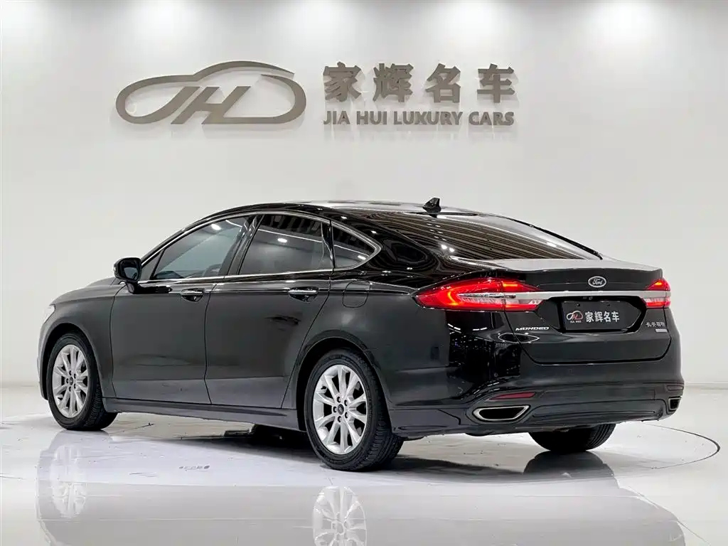 FORD MONDEO 2017