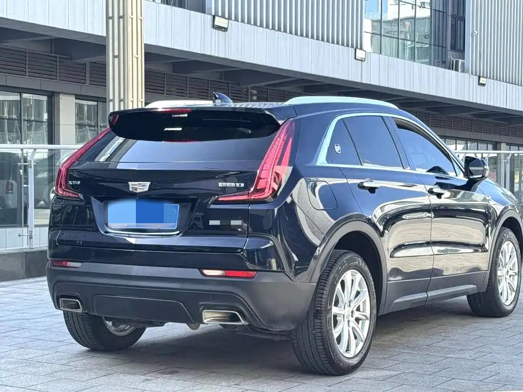 CADILLAC XT4 2020