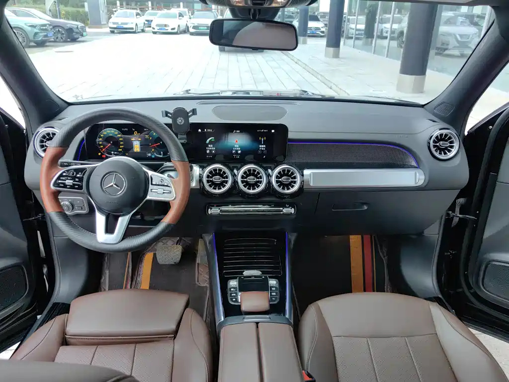 MERCEDES BENZ GLB 2022