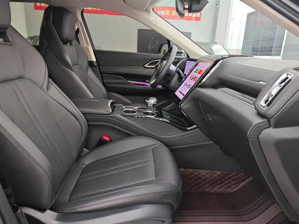 HONGQI HS3 PHEV 2024