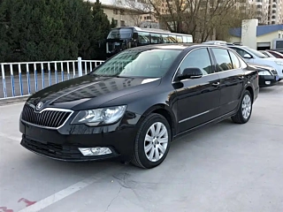 SKODA SUPERB 2014