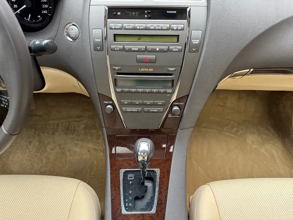 LEXUS ES 2010