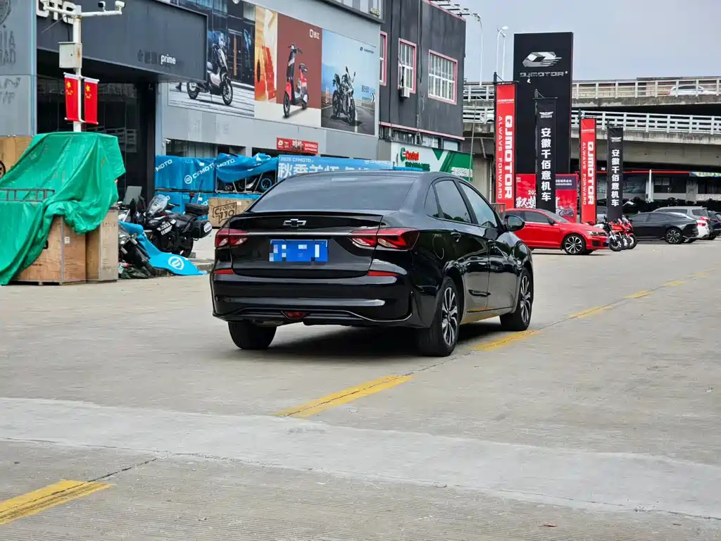 CHEVROLET CRUZE 2021