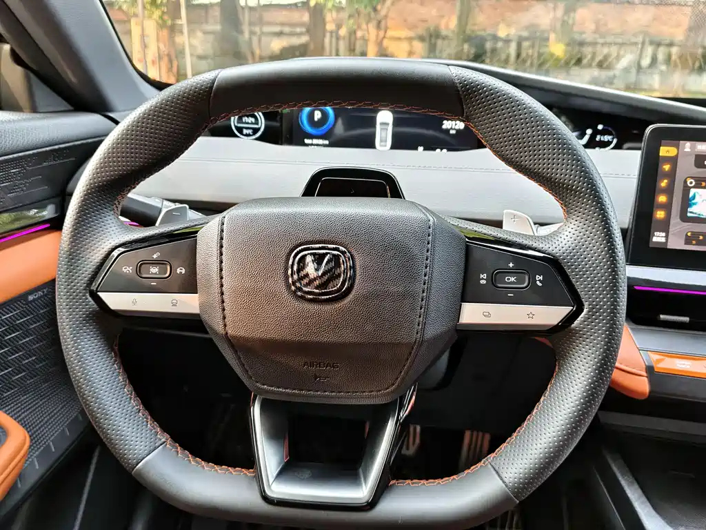 CHANGAN UNI-V 2024
