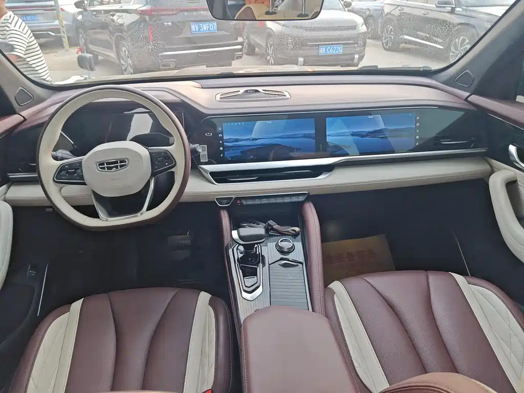GEELY AUTO MONJARO 2024