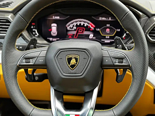 LAMBORGHINI URUS 2018 YEAR 4.0T V8 2018