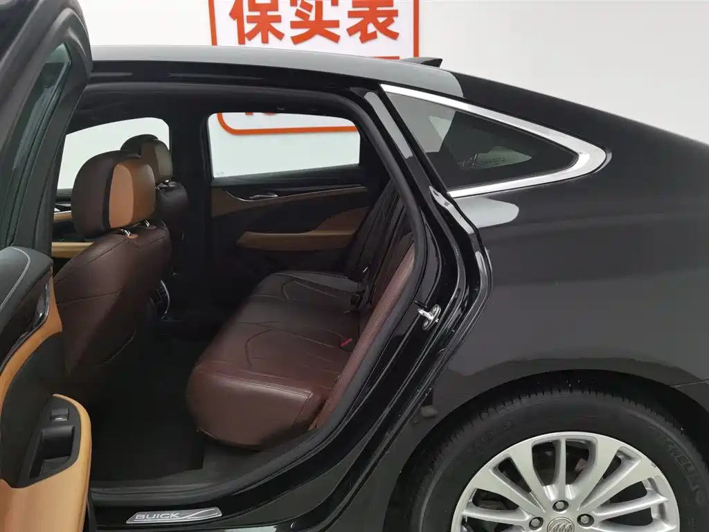 BUICK LACROSSE 2018